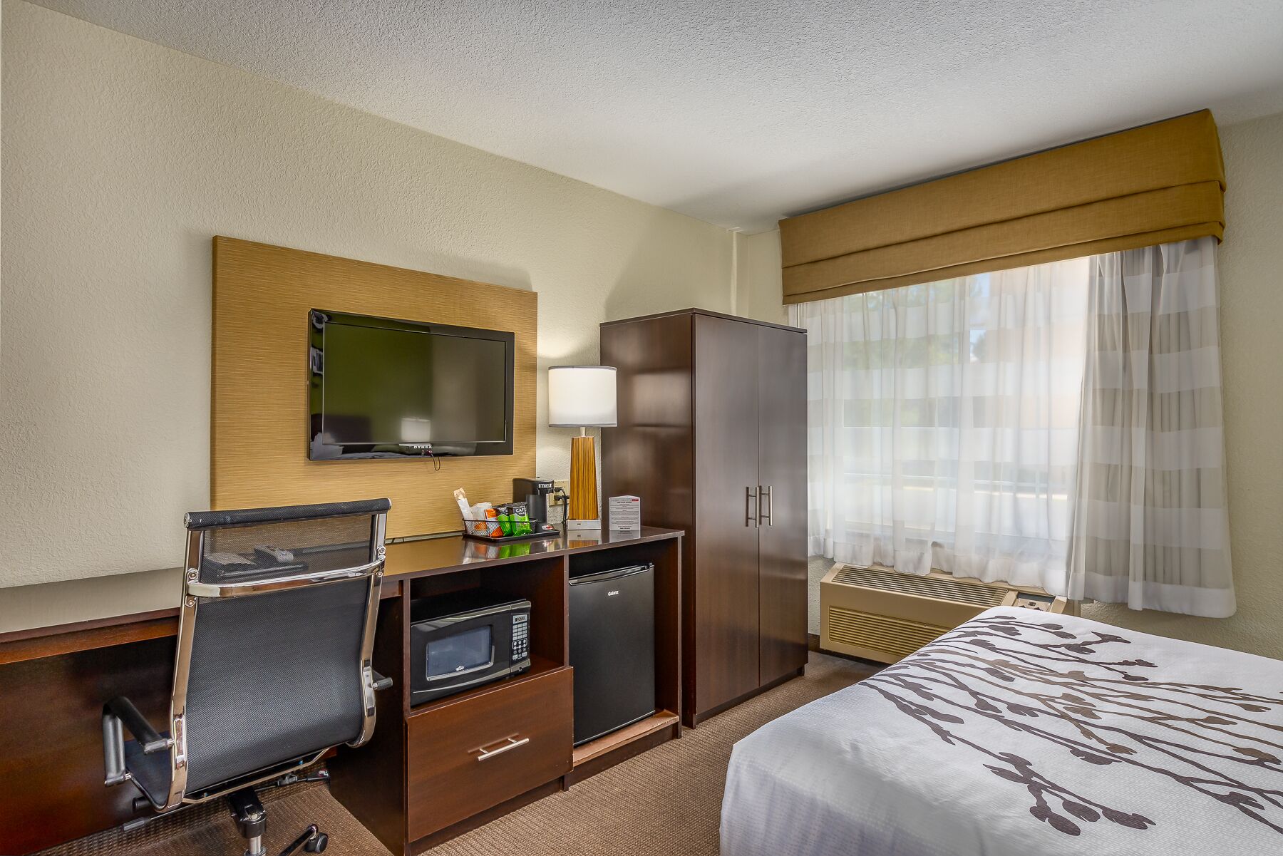 room | living area | led tv, pay films, mp3 dock