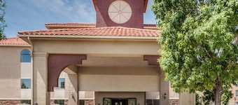 Quality Inn & Suites Albuquerque West