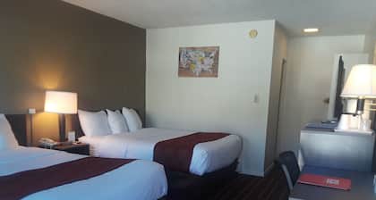 Econo Lodge Downtown