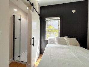 Chambre Standard, 1 lit double, salle de bains privée