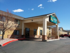 Exterior - Quality Inn Colorado Springs Airport (Colorado Springs)