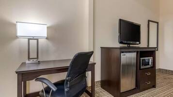 Hochwertige Bettwaren, Pillowtop-Betten, Schreibtisch