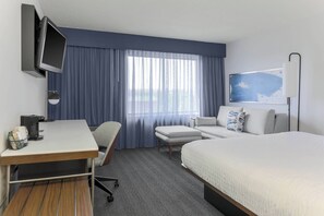 Room, 1 King Bed with Sofa bed, Non Smoking | Desk, blackout drapes, iron/ironing board, free cribs/infant beds