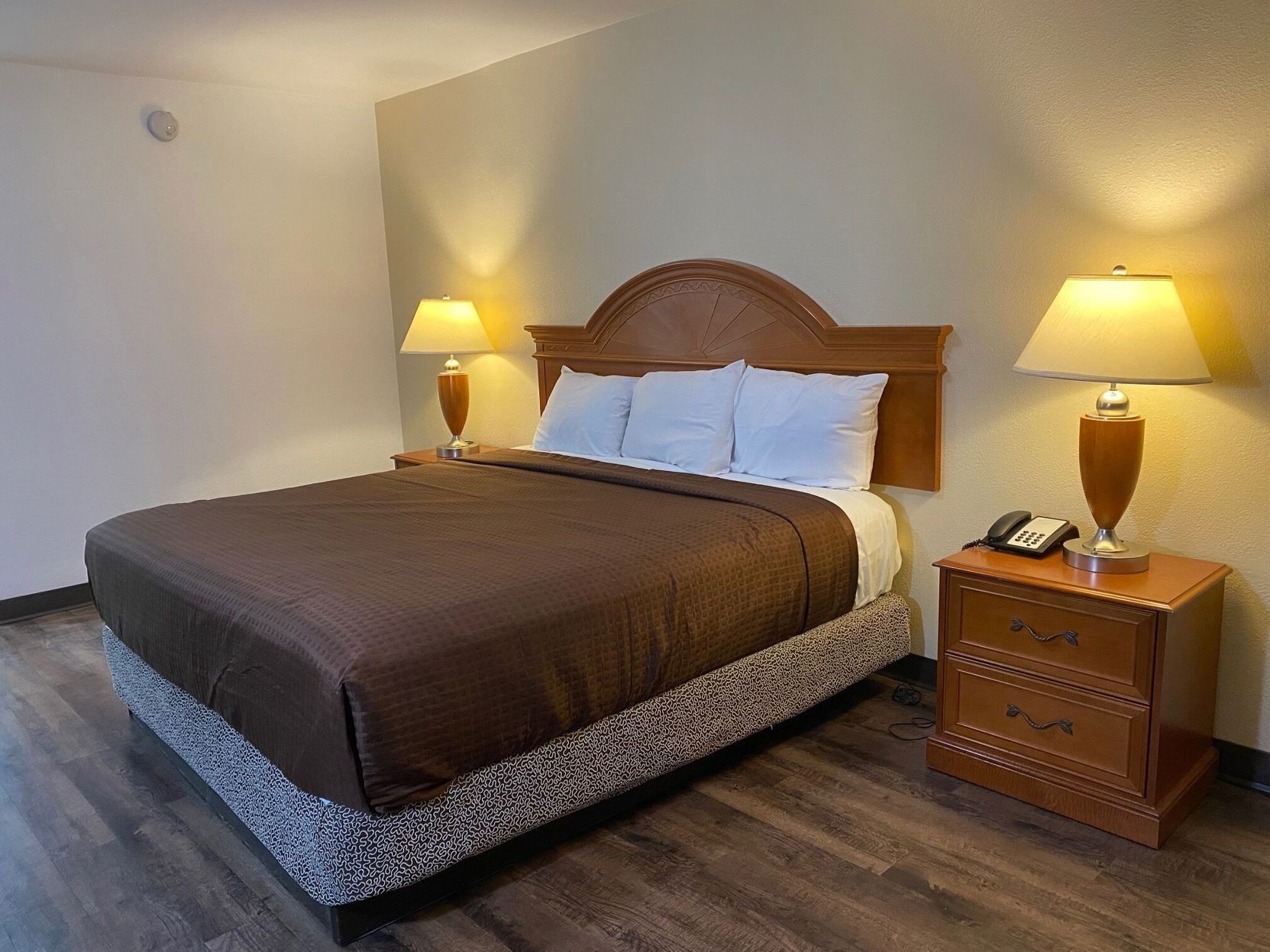 Desk, free WiFi, bed sheets, wheelchair access