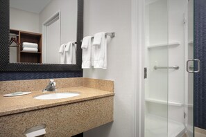 Free toiletries, hair dryer, towels - Fairfield Inn & Suites by Marriott Albuquerque Airport (Albuquerque)
