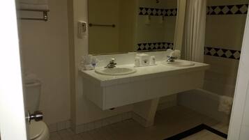 Suite, 1 Queen Bed | Bathroom | Towels