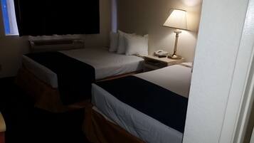 3 Double Beds | WiFi