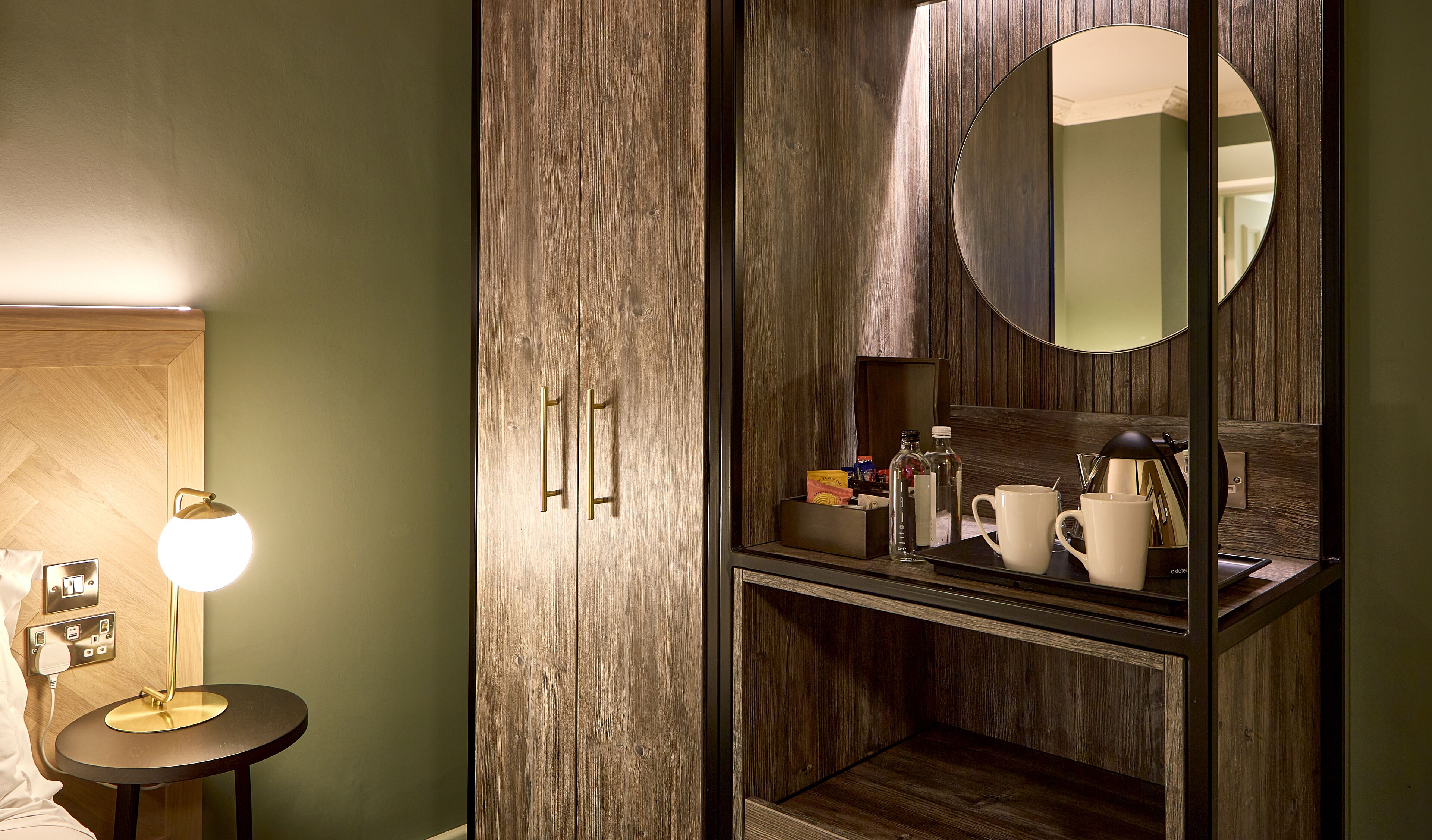 boutique double room | 1 bedroom, desk, iron/ironing board, free wifi