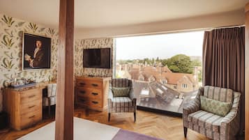 Camera Senior, 1 letto queen (Fellows) | Biancheria da letto di alta qualità, una cassaforte in camera