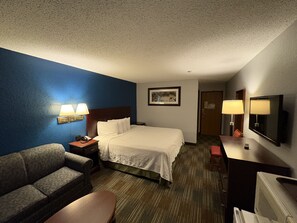 1 chambre, bureau, fer et planche à repasser, accès au Wi-Fi (inclus)