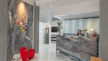 Kiosk voor inchecken/uitchecken