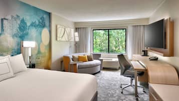Room, 1 King Bed with Sofa bed | Hypo-allergenic bedding, desk, laptop workspace, blackout drapes