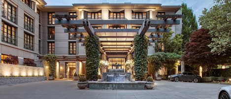 Façana frontal de l'allotjament