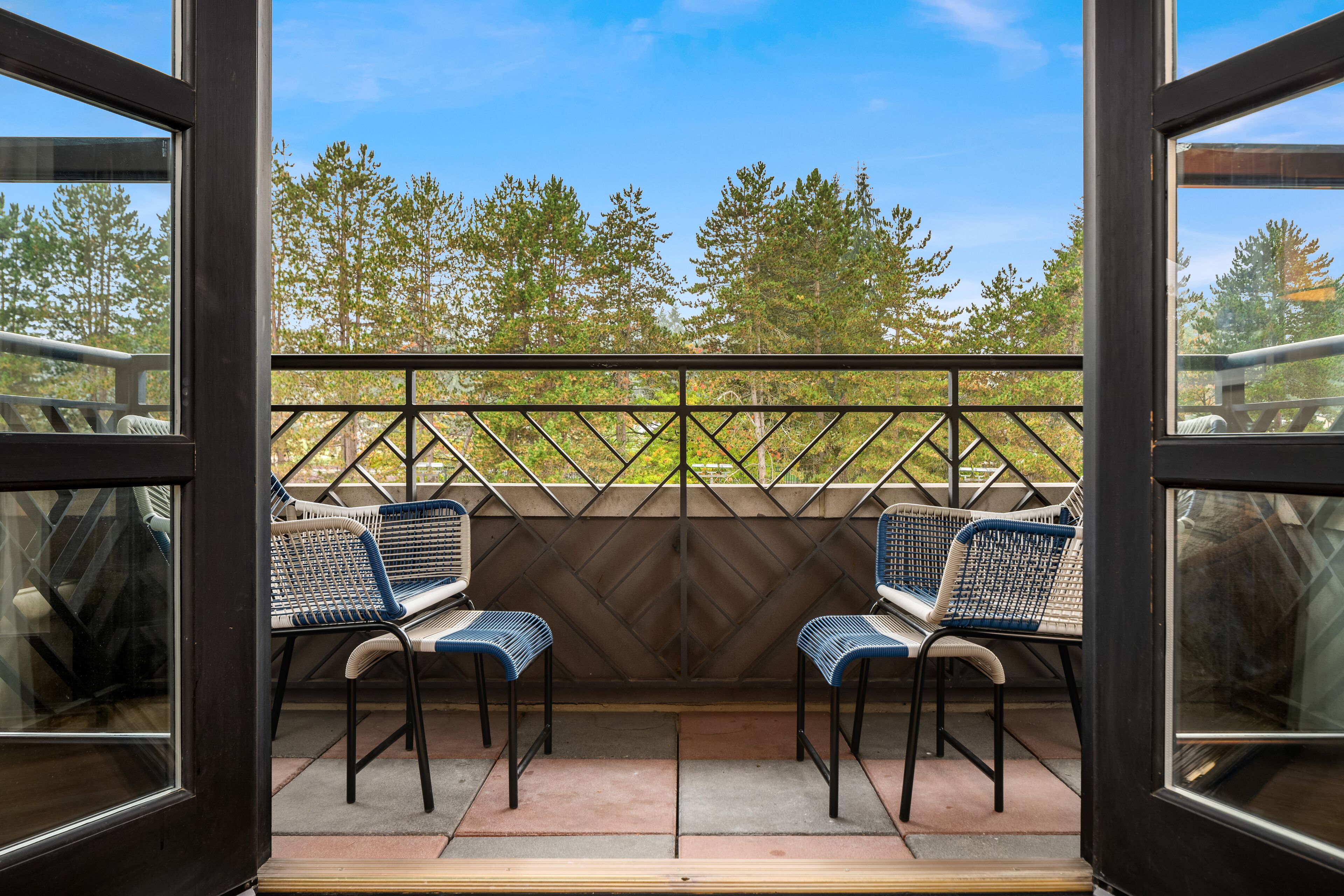 premier room, 1 king bed | terrace/patio