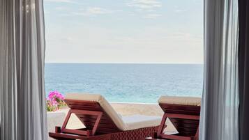 Three Bedroom Oceanview Villa | Vista para praia/oceano