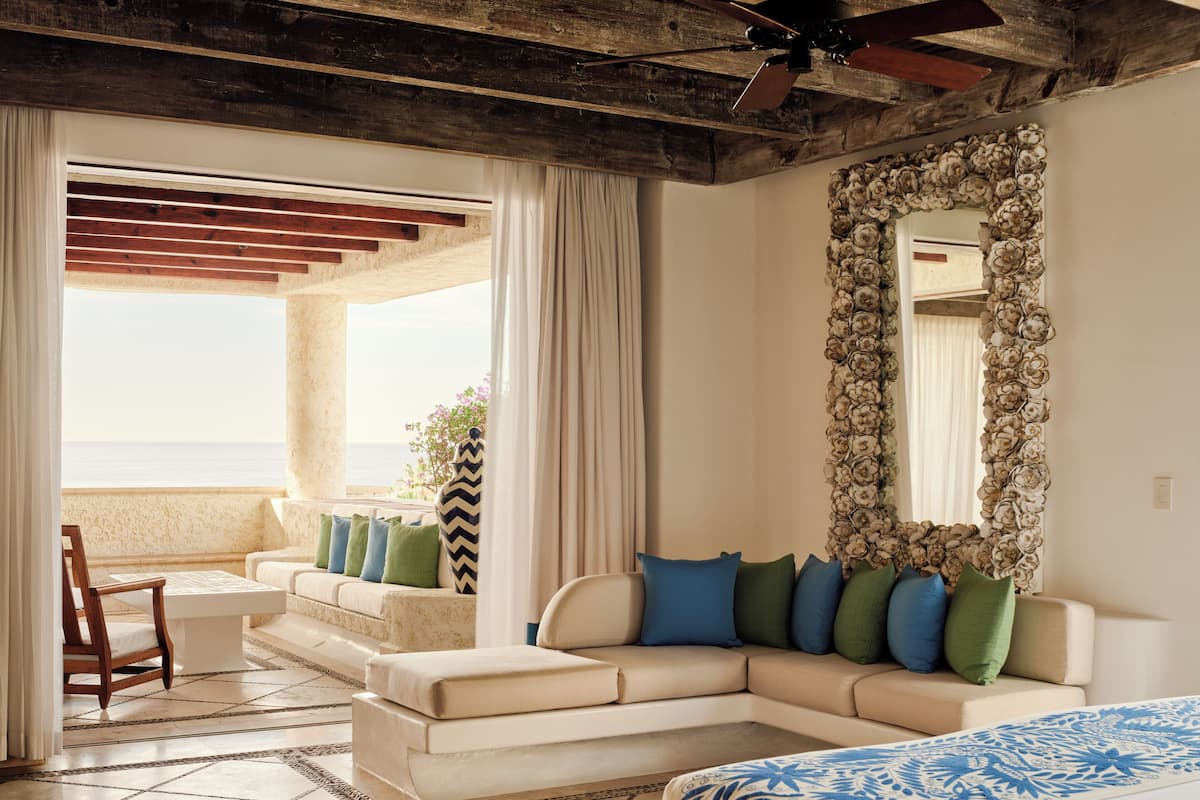 Two Bedroom Oceanview Suite | Egyptiska bomullslakan, sängtillbehör av högsta kvalitet och duntäcken