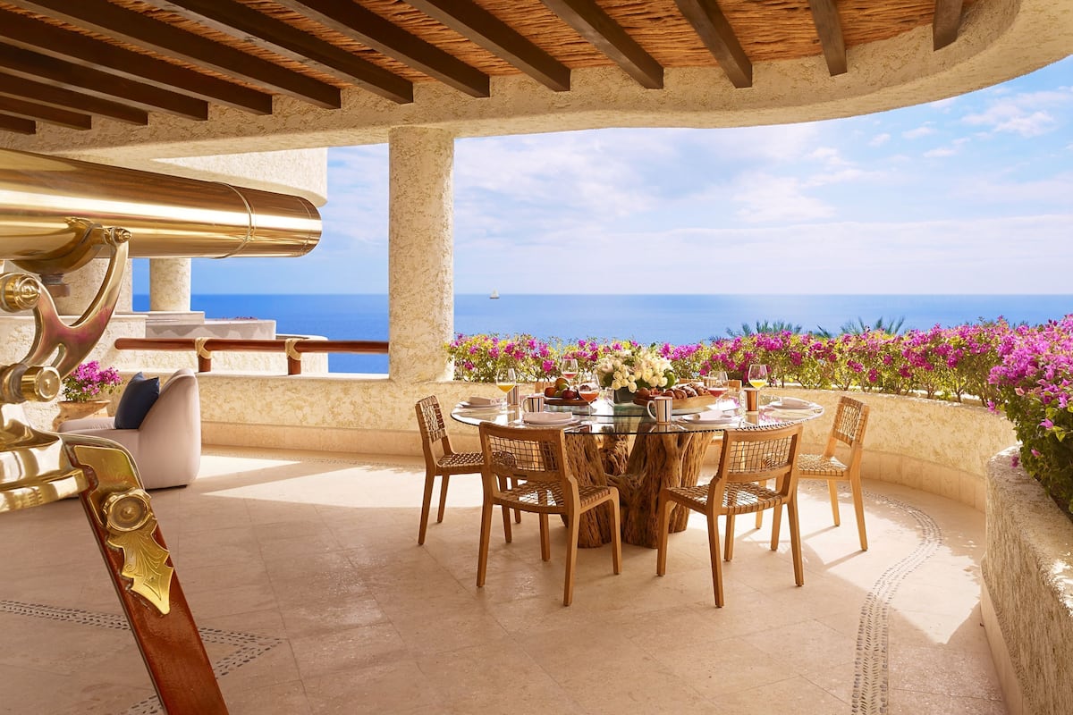 Three-Bedroom Transpeninsular Signature Residence | Terrace/patio