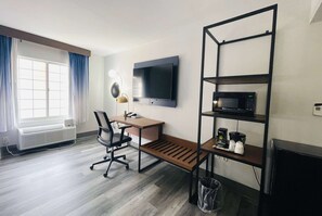 Zimmer, 2 Doppelbetten, barrierefrei, Nichtraucher (Mobility/Hearing Impaired Accessible)