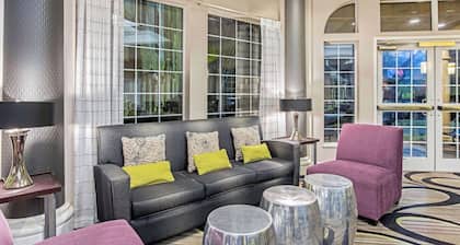 La Quinta Inn & Suites by Wyndham Birmingham Homewood