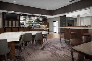 Lobby - Courtyard By Marriott Dallas DFW Airport North/Irving (Irving)