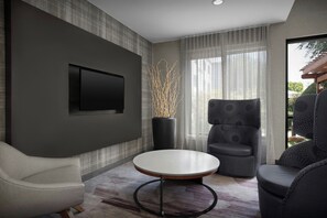 Lobby - Courtyard By Marriott Dallas DFW Airport North/Irving (Irving)