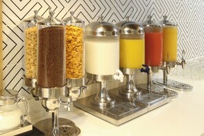 Free daily continental breakfast