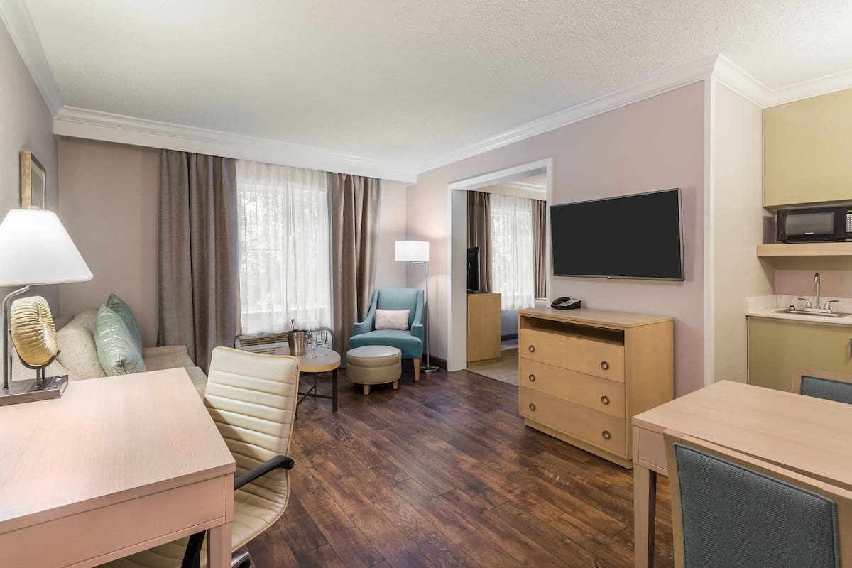in-room safe, desk, iron/ironing board, rollaway beds