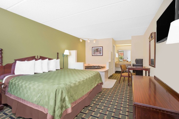 In-room safe, desk, iron/ironing board, WiFi (free)