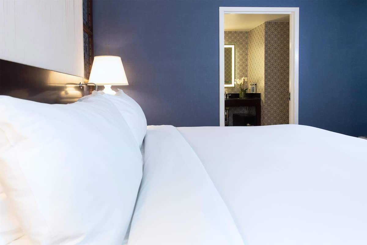 Pillowtop beds, in-room safe, desk, iron/ironing board