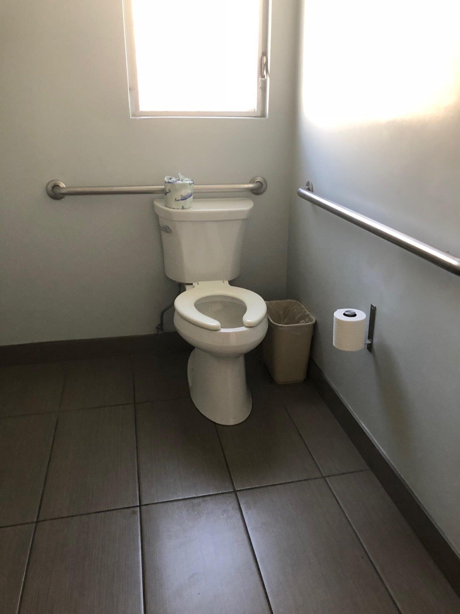 Free toiletries, towels