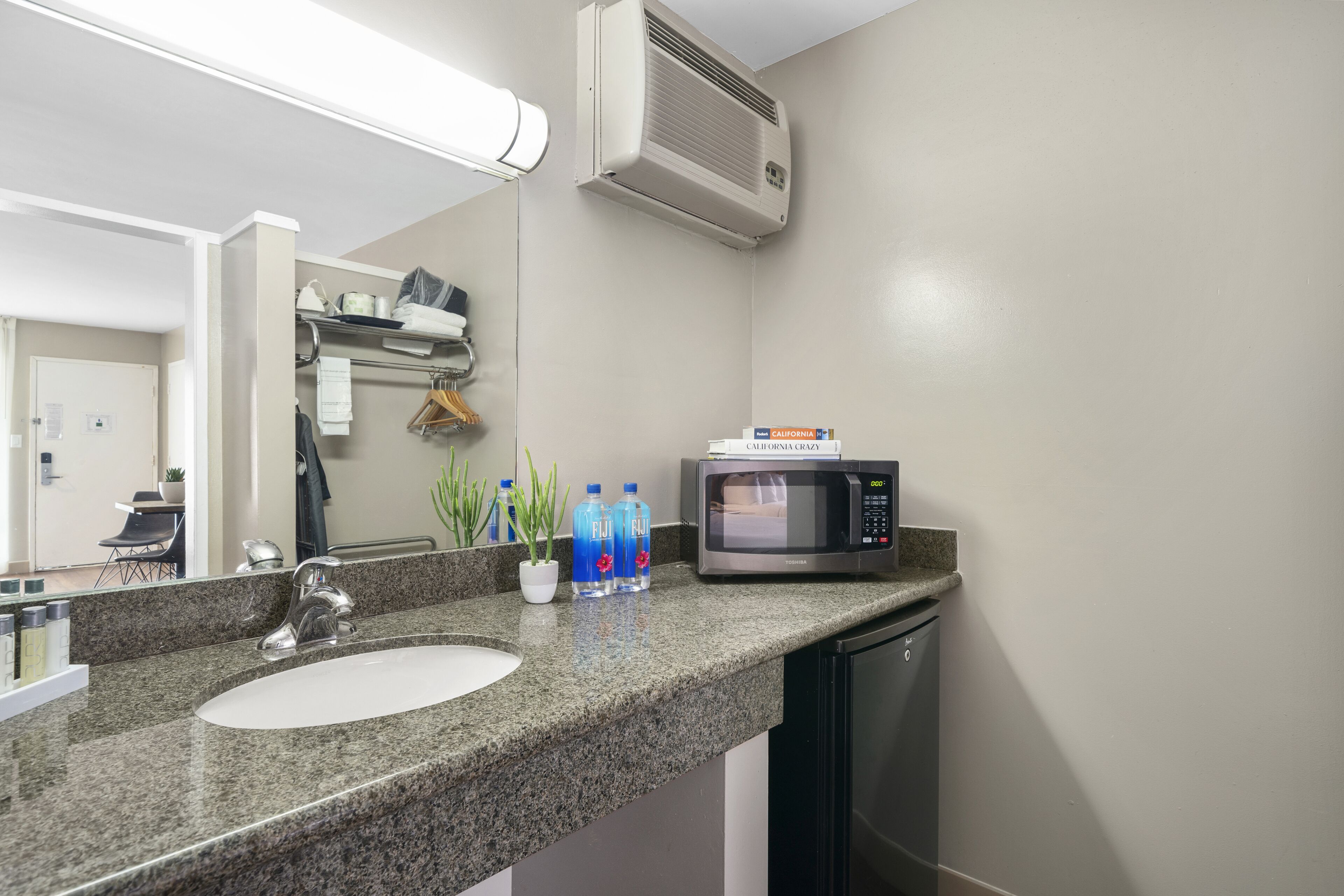 遮光窗帘、熨斗/熨衣板、免费 WiFi、床单