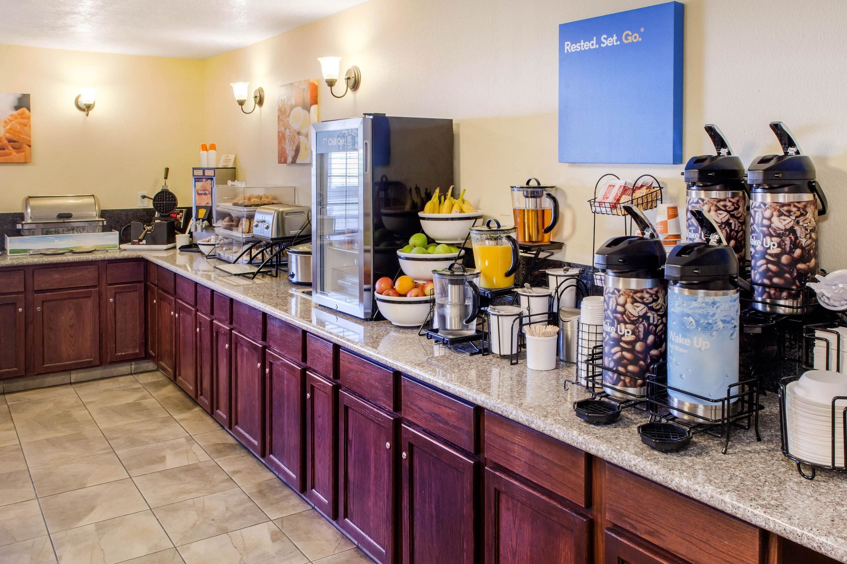 Café da manhã continental grátis todos os dias