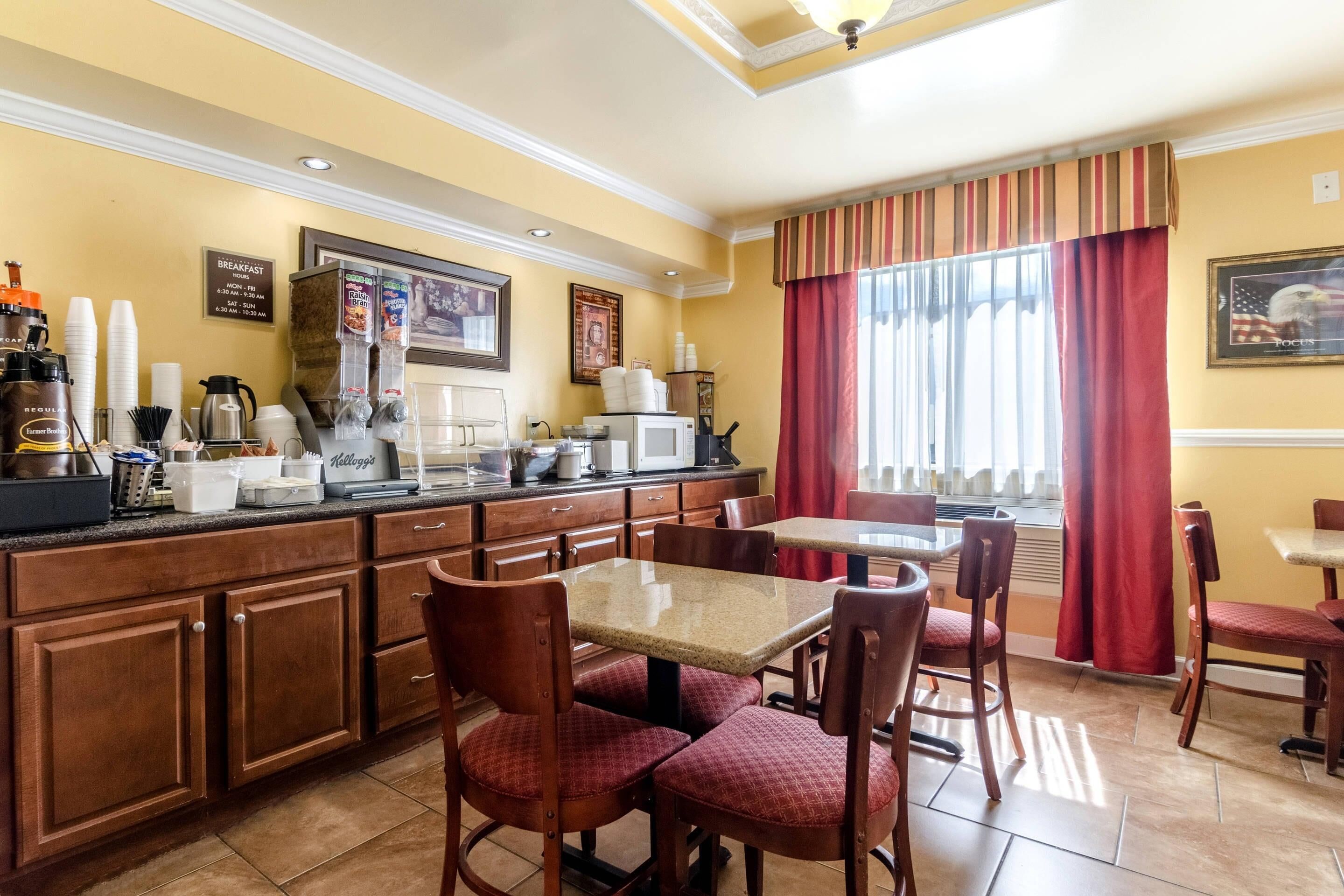 Free continental breakfast