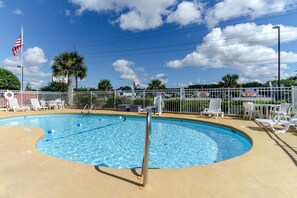 Seasonal outdoor pool