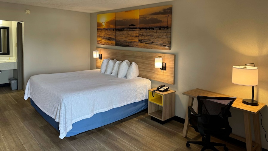 Days Inn by Wyndham Crystal River