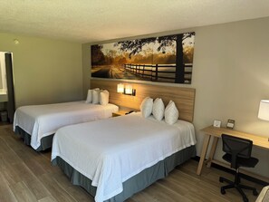 Chambre, 2 lits doubles, non-fumeur (Pet-Friendly)