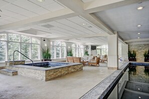 Indoor spa tub