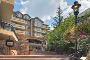 Front of property - St James Beaver Creek, A Vail Resorts Property (Avon)