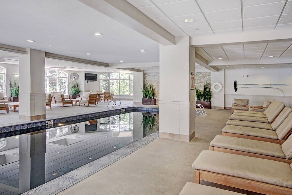 St. James Place by null