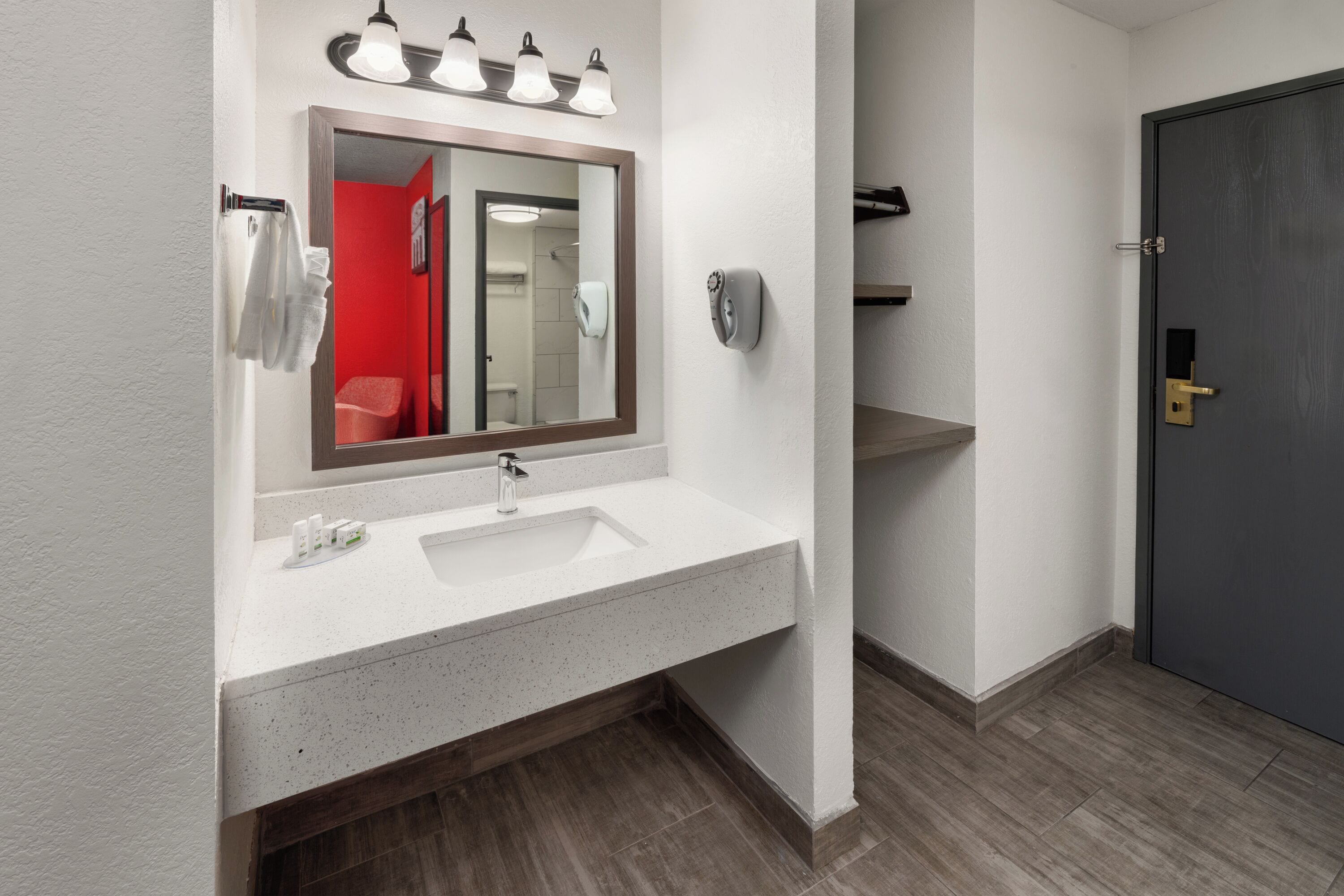 Photo - SYLO Hotel Denver Airport, a Ramada by Wyndham