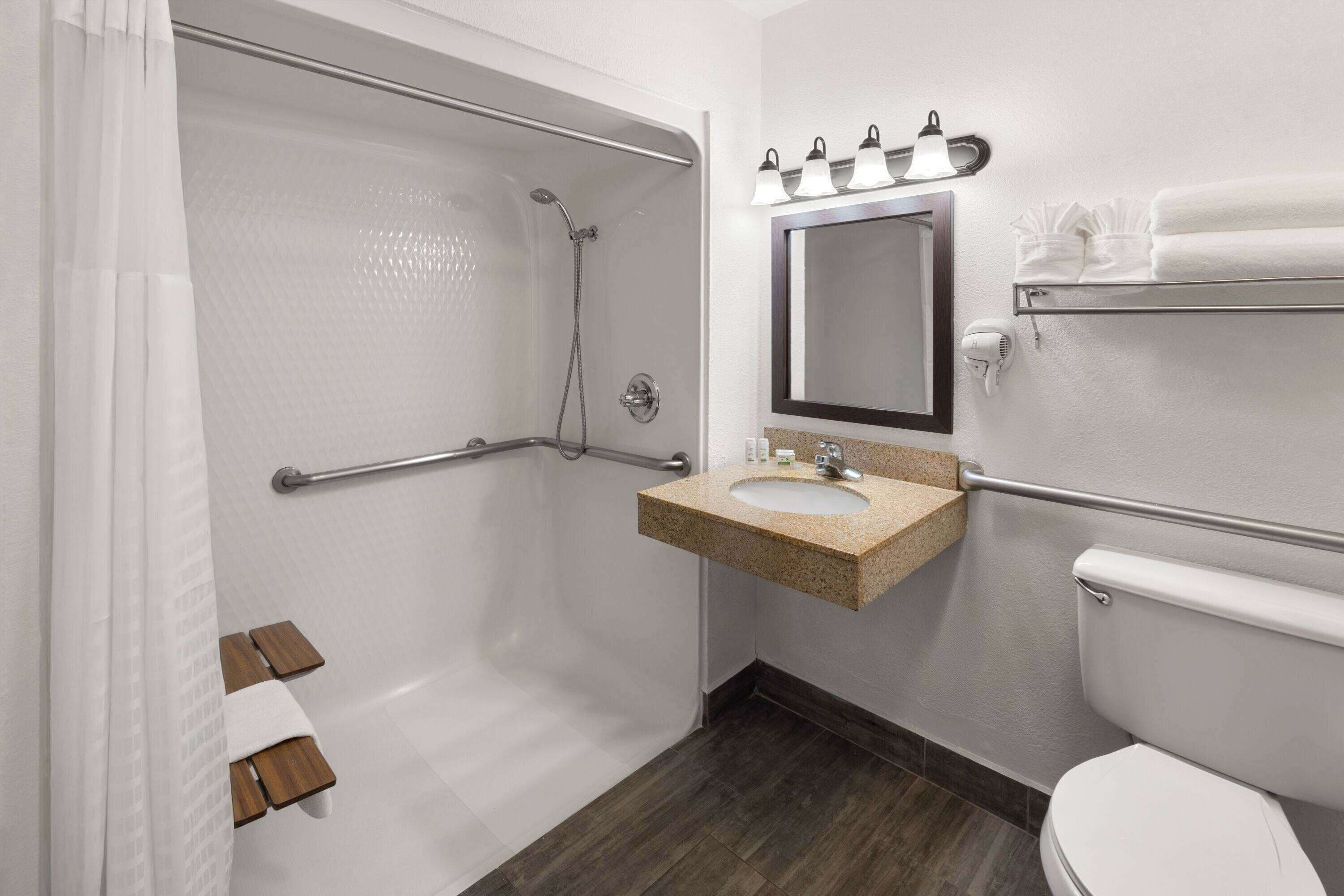Photo - SYLO Hotel Denver Airport, a Ramada by Wyndham