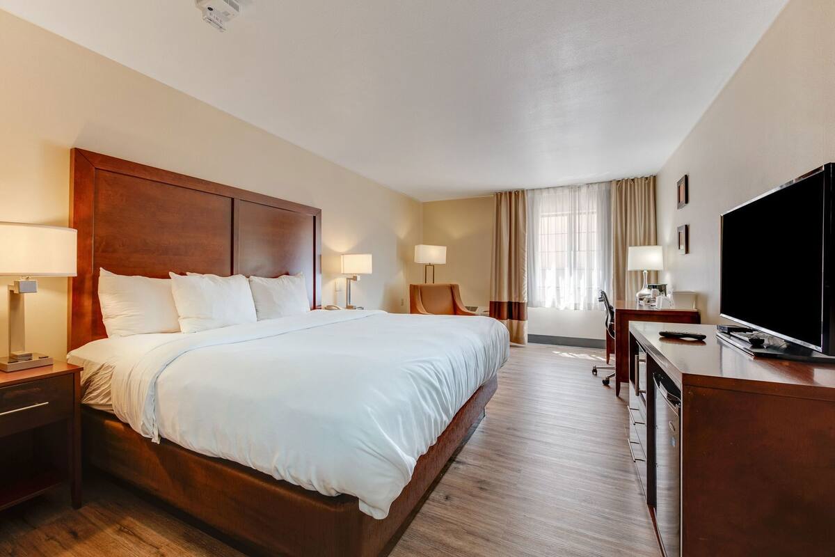 Decoración personalizada, muebles diferentes y escritorio