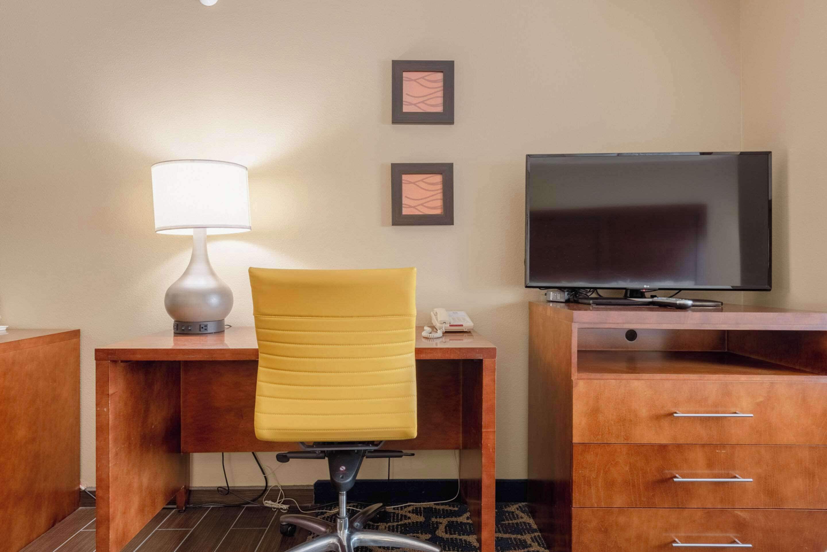 suite, 1 king bed with sofa bed, non smoking | 1 bedroom, individually decorated, individually furnished, desk