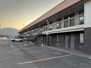 Exterior - SureStay Plus by Best Western Alamogordo White Sands (Alamogordo)
