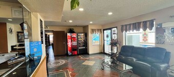 Motel 6 Deming, NM