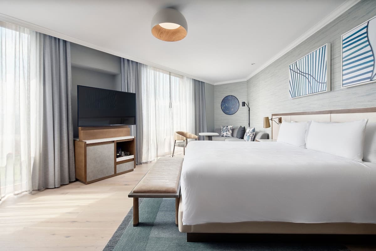 1 Schlafzimmer, hochwertige Bettwaren, Daunenbettdecken