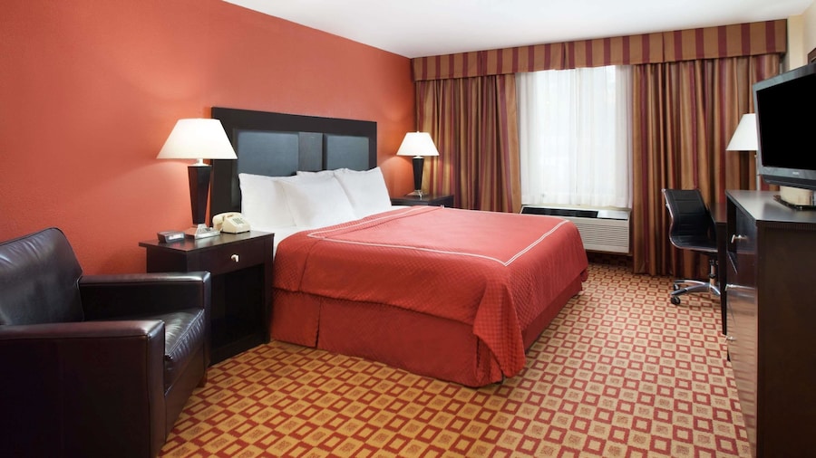 Super 8 by Wyndham Chicago Northlake O'Hare South