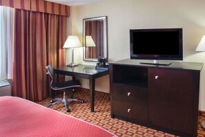 1 bedroom, desk, blackout curtains, rollaway beds - Super 8 by Wyndham Chicago Northlake O'Hare South (Northlake)
