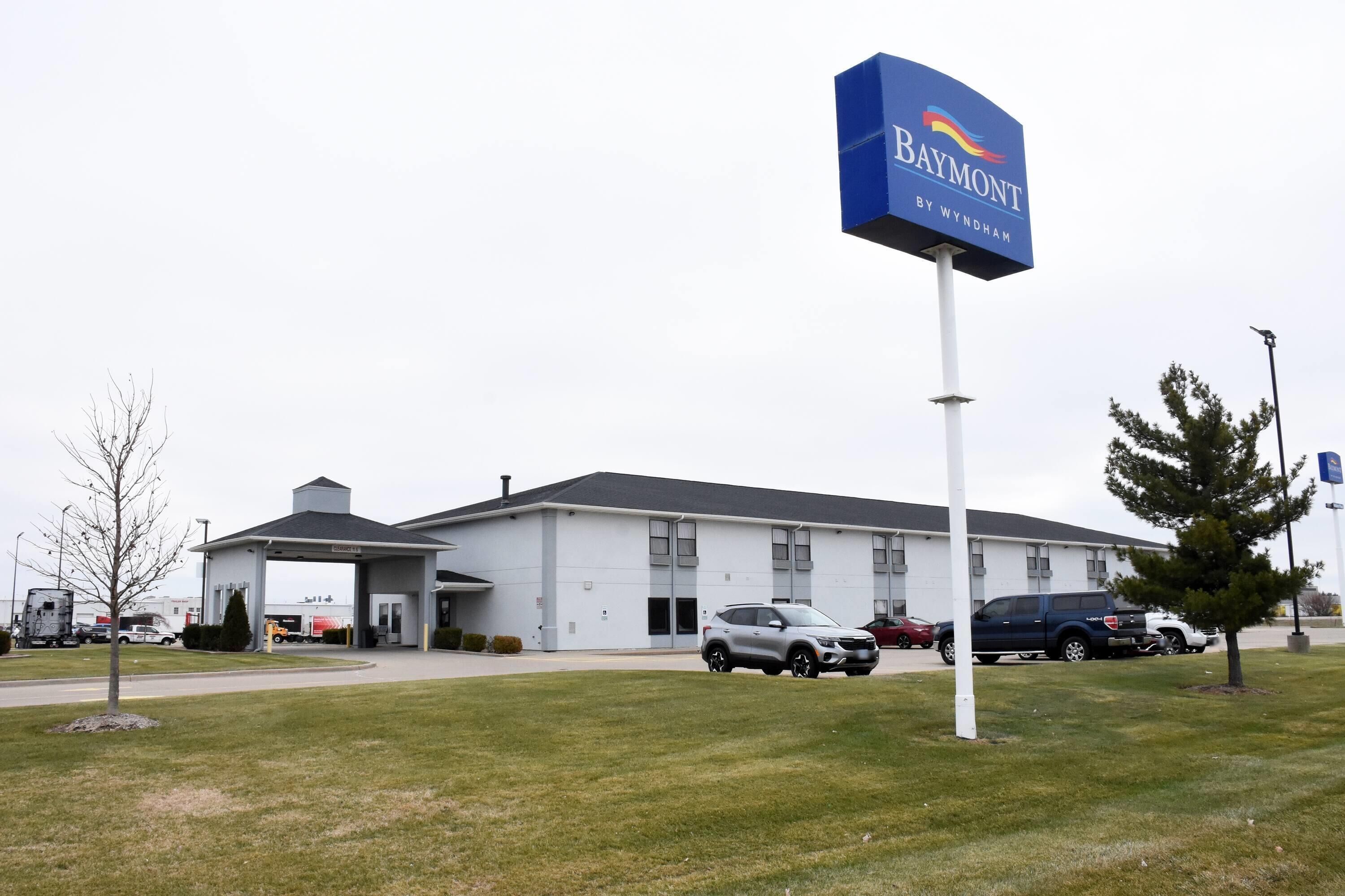 المنشأة من الخارج