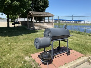 BBQ/picnic area